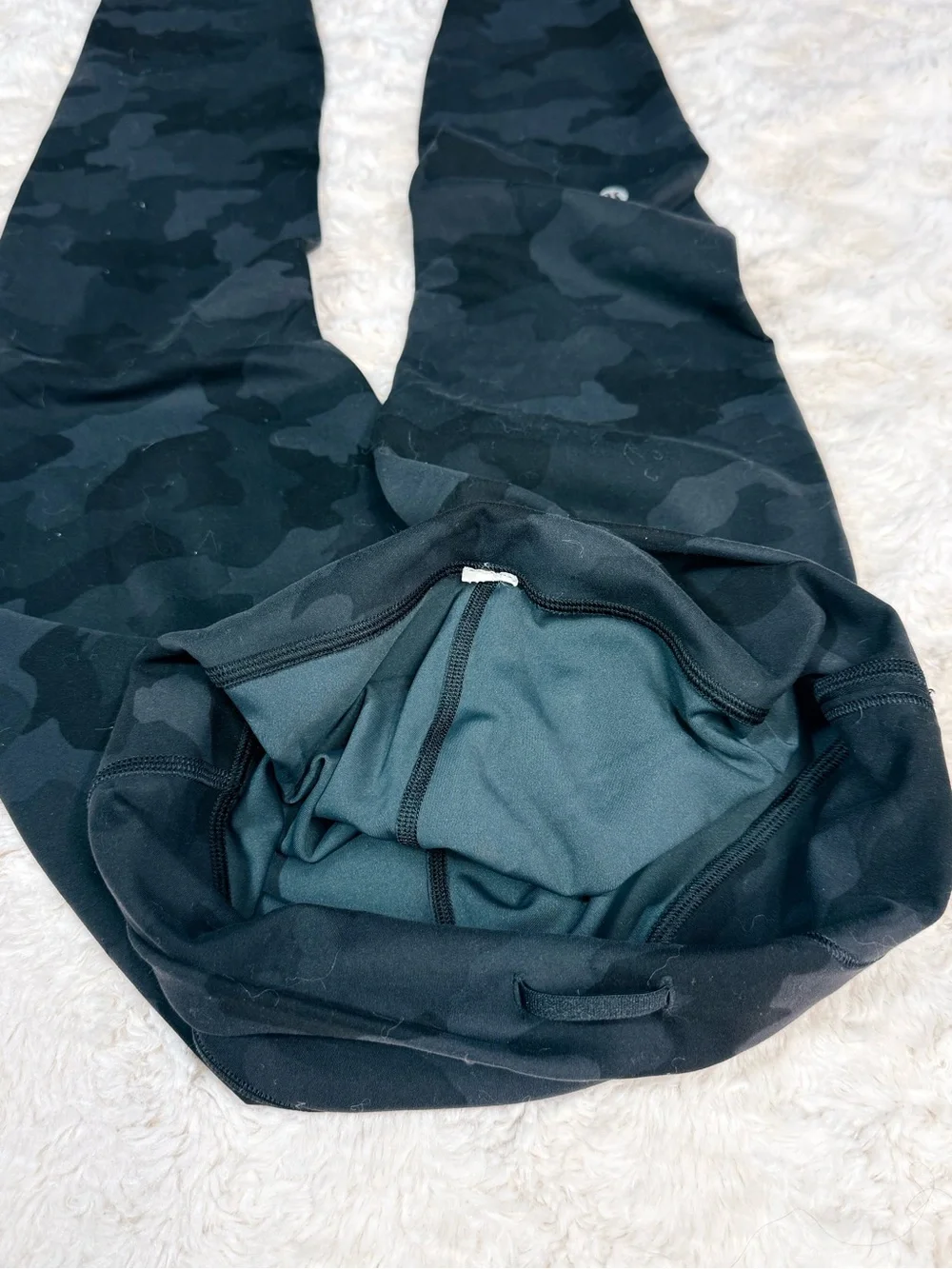 lululemon athletica Black/Camo High-Rise Leggings - Picture 3 of 6